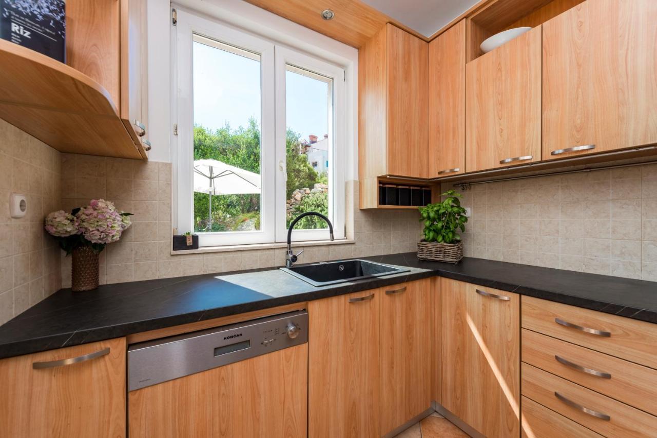 Apartment With Terrace And Mini Pool Green Gold Dubrovnik Exteriör bild