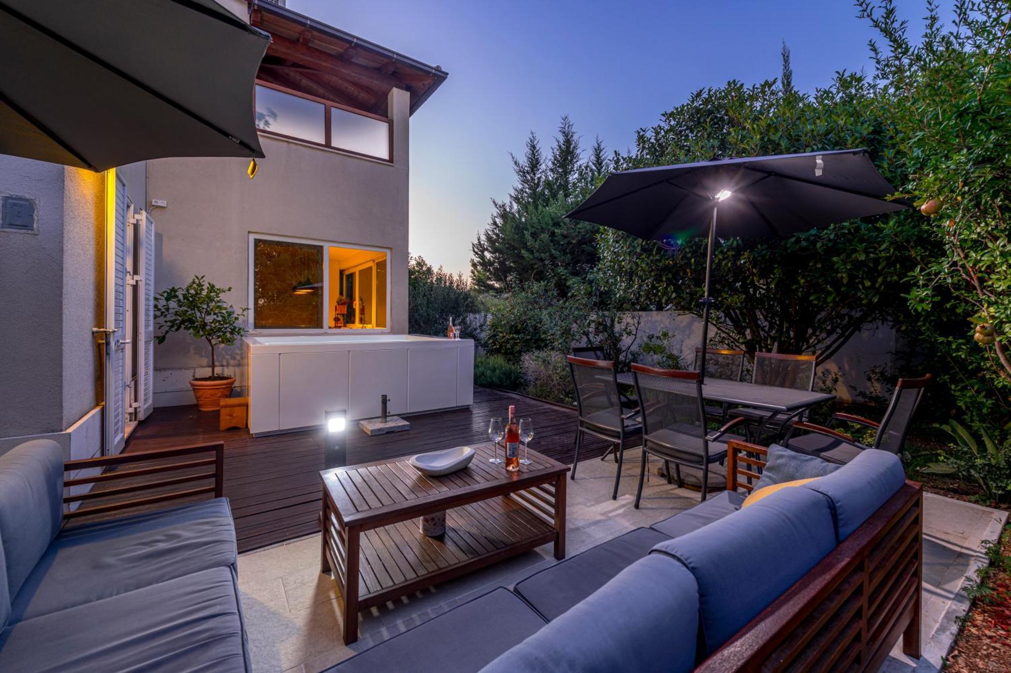 Apartment With Terrace And Mini Pool Green Gold Dubrovnik Exteriör bild