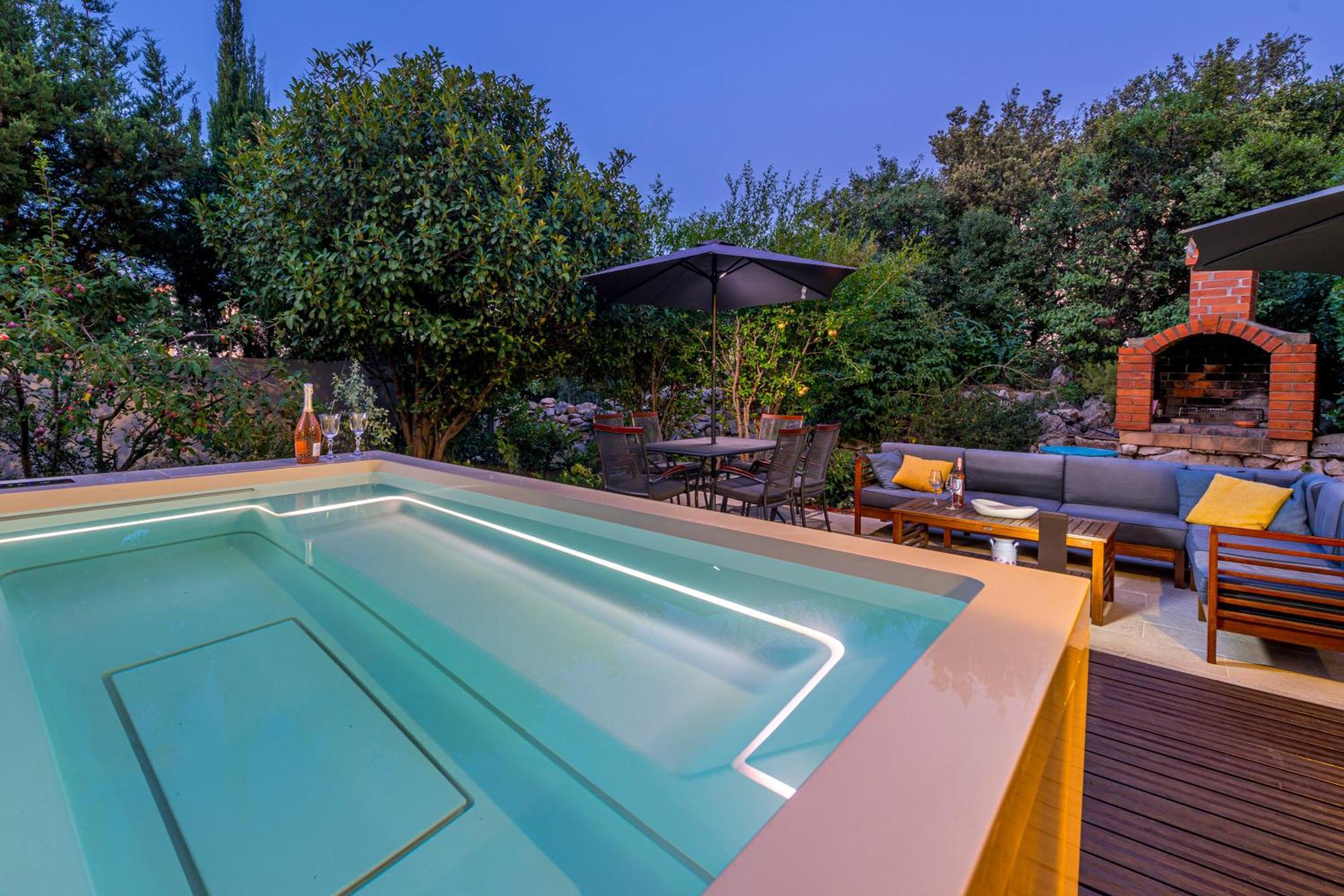 Apartment With Terrace And Mini Pool Green Gold Dubrovnik Exteriör bild
